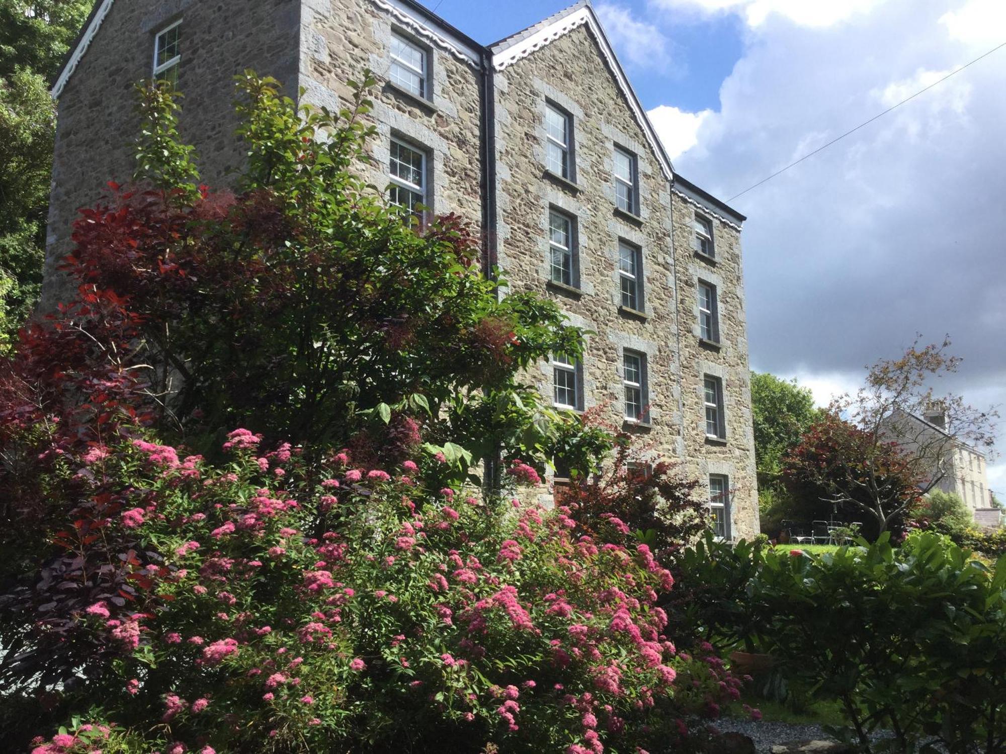 Villa The Old Mill Milford Haven Exterior foto